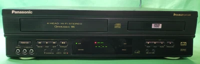 Panasonic PV-D4732 Doble Función VHS/VCR/DVD Combo Reproductor Grabador ~ Sin Control Remoto Foto 1 de 4