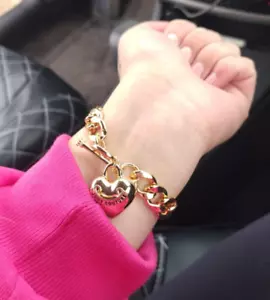 Juicy Couture Goldtone Thick Chain Heart Charm Toggle Bracelet Glass Stone Gift - Picture 1 of 5
