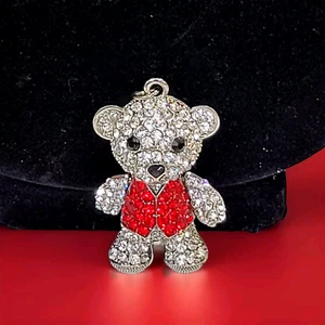 Bling Estrás Oso Rojo Chaleco Colgante Llavero Bling - Imagen 1 de 5
