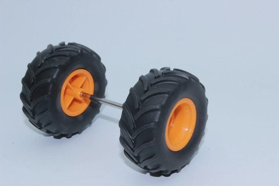 Siku 3663 Axle JCB Wheel Loader Rear or Front Suitable 1:32 Spare Part NEW - Image 1 of 4