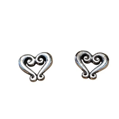 Brighton Génova Corazón Mini Post Pendientes Tachuelas Plateado Perforado Clásico .5" Foto 1 de 4