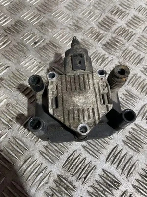 Modulo combustione VW GOLF IV Variant 1J5 032905108E 2.00 benzina 125kw 32953768 - Immagine 1 di 3