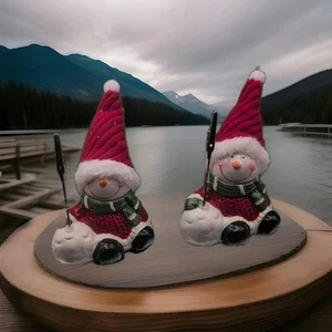 set of 2 snowman dressed like santa holding letter Holders - Picture 1 of 5