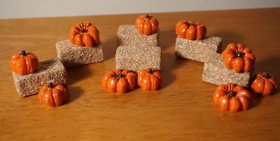 BROTHER SISTER DESIGN STUDIO 10 Pumpkins 6 Mini Hay Bales Halloween Fall Village Accessories Home Decor NEW