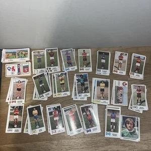 Lot De 200 Vignettes Autocollantes De Foot Panini Football 77 - Picture 1 of 2