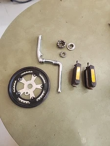RARE 1975 SCHWINN SCRAMBLER BMX RACING SPROCKET CHAINGUARD 39t USA + CRANK L$$K - Picture 1 of 23