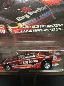 1:64 Johnny Lightning Dragsters 1994 Rug Doctor Jim Epler / Oldsmobile / Red - Picture 1 of 2