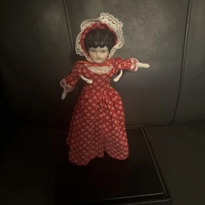 9” Cloth And China Doll With Outfit And Stand - Picture 1 of 8