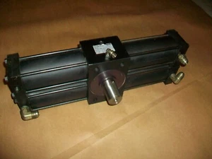 Parker Hydraulic Rotary Actuator LTR253-090-2703-AX11S-C02 90 Degree 1500 psi - Picture 1 of 4
