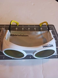 LASERVISION F01 MARCO Y FILTRO LÁSER GAFAS DE LABORATORIO OD4-OD7 ¡CON ESTUCHE ANTIPOLVO! - Imagen 1 de 9