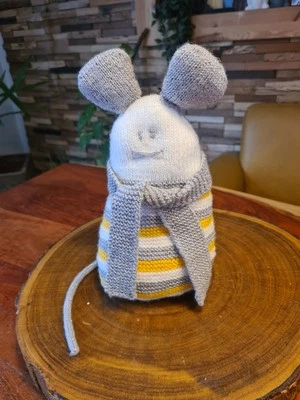 Niedliche von Hand gestrickte Maus Kuscheltier Handarbeit Plüschtier Stofftier - Bild 1 von 4