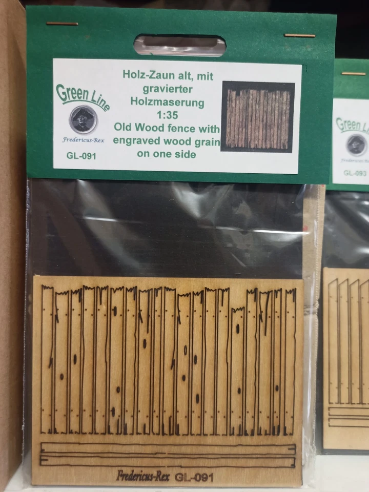 MODELLISMO- Staccionata in legno set2 - GREEN LINE 1:35 SCALE - Immagine 1 di 1