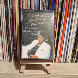 Michael Jackson ● Thriller ● Cassette Tape Album ● EPC 4085930 ● Epic ● 1982 ● - Picture 1 of 6