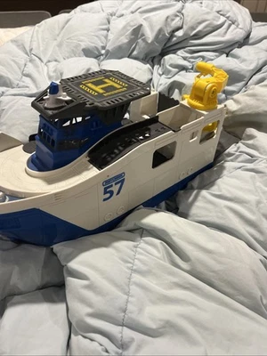 Matchbox - Mission Marine Rescue Shark Ship - BFN57 - Mattel 2013 - Ship Only - Image 1 of 4