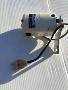 Sewing Machine Motor 115/130 Volts Y D K Model YM-40   Input 80W   No. 1692 - Picture 1 of 3