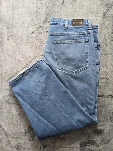 L.L. Bean Fleece Lined Relaxed Fit Jeans Men's Size 40x29 Medium Wash - Picture 1 of 16
