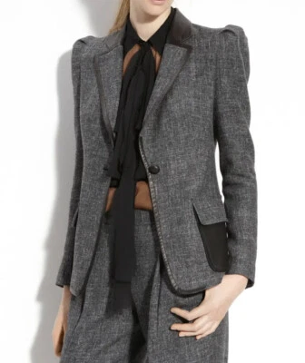 JAQUETA DE TWEED BLAZER SLIM FIT ACABAMENTO COURO PRETO MACIO ROBERT RODRIGUEZ US$ 639 Tamanho 2 - Imagem 1 de 4