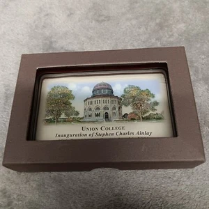Pisapapeles de vidrio Union College inauguración 18 Pres. Stephen Charles Ainley '06 - Imagen 1 de 13