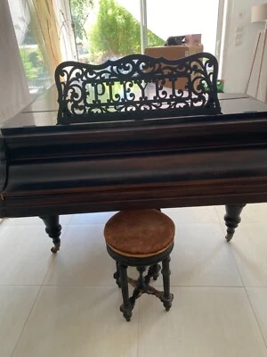 Piano demi queue Pleyel noir 19eme - Photo 1/4