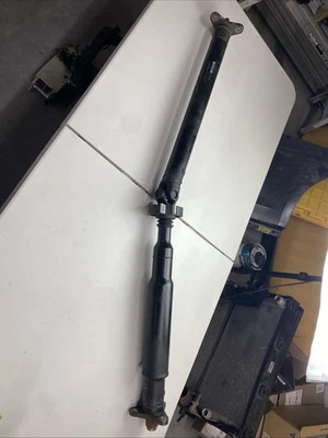 11-16 BMW F10 535Xi xDrive AWD A/T eje de transmisión hélice cardán fabricante de equipos originales Foto 1 de 4