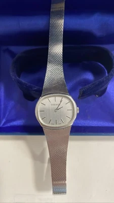 Vintage Tissot Women's Mechanical Watch Silver Dial Swiss Made Band Box & papers - image 1 of 4
