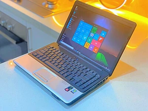 HP Compaq Presario CQ40 SI-42 ™*320GB*4GB*14”LED*WINDOWS 10** 633 - Picture 1 of 9