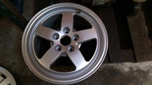 1x Cerchi in Lega Originale Audi A4 8W0601025 7x16 ET35 Cerchio Ruota di Ricambio Demo - Foto 1 di 6