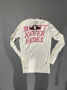 Vintage Express Woman lightweight V-neck sweater beauty never fades NWT - Picture 1 of 10