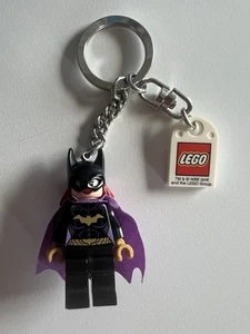 LEGO DC Super Heroes Batgirl Llavero Minifigura - Usado Excelente Estado - Imagen 1 de 6