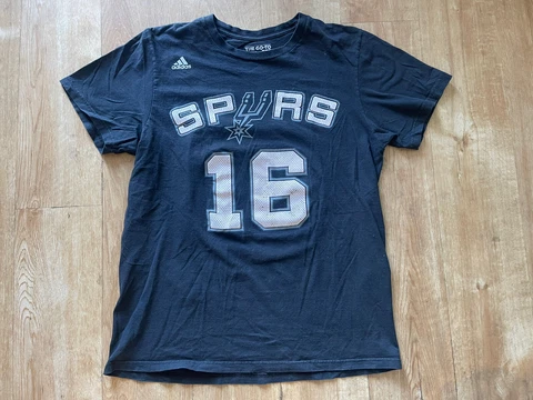 RARE Adidas San Antonio Spurs Pau Gasol Black Jersey Style T Shirt Men’s Medium Cover