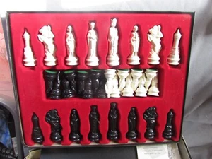 Vintage 1970 E.S. Lowe Renaissance Chessmen Chess Set | Complete Pieces o - Picture 1 of 12