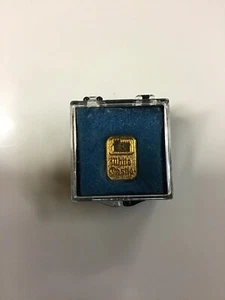 Pin de servicio vintage White Castle restaurante tono dorado 1 año nuevo stock antiguo - Imagen 1 de 5