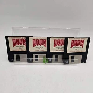 id Software 1993 v1 2 DOOM 3 5 floppy disk 1 4 - Foto 1 di 2