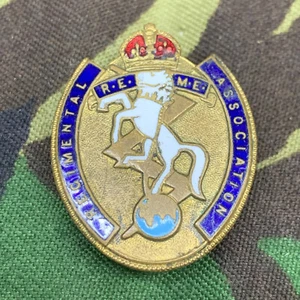 British Army REME Royal Electrical Mechanical Engineers Assosiation Badge - Picture 1 of 6