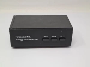 Realistic Stereo Audio - Bild 1 von 3