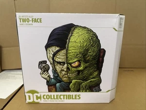 DC Collectibles: DC Artists Alley - Two-Face - James Groman - Broken Piece - Picture 1 of 7