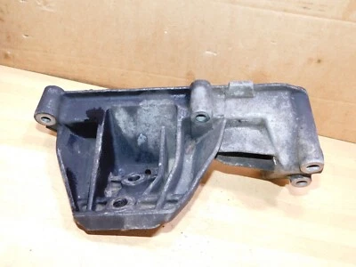 IVECO DAILY 2007-2011 2.3D EURO 4 (F1AE0481) ENGINE MOUNT BRACKET SUPPORT LEFT - Image 1 of 4