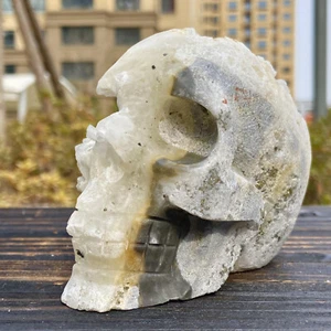 1.48LB Natural White Crystal Cluster Point Quartz Gemstone Carved Skull Healing - Imagen 1 de 13
