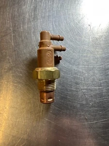 Interruptor de vacío control de temperatura del refrigerante NOS OEM FORD D7OE-A1A - Imagen 1 de 1