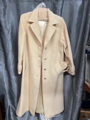 Ladies Forstmann Wool Overcoat - Image 1 of 3