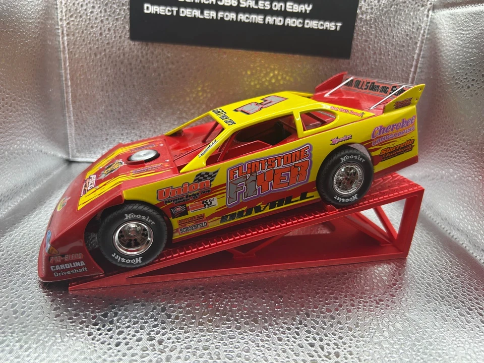 Red 1/24 Diecast Display Ramp - Suitable for Dirt Late Model, NASCAR, Etc - Image 1 of 1
