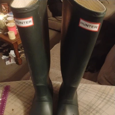 Botas altas Hunter clásicas de goma verde mate hasta la rodilla para mujer talla 811 Foto 1 de 4