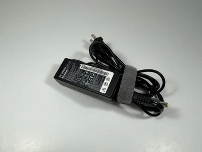 Cargador Adaptador de Corriente CA Original LENOVO 92P1156 20V 3.25A 65W Foto 1 de 3