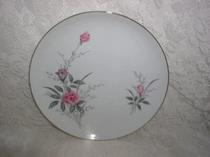 Fine China Japan Golden Rose Dinner Plate EXCELLENT condition - Picture 1 of 3