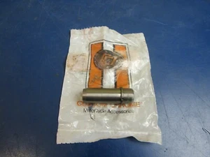 +.001 CAST IRON INTAKE VALVE GUIDE HARLEY DAVIDSON 80" B.T. 1979-1980 24400 - Picture 1 of 5