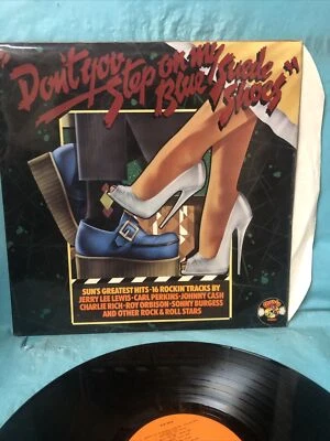 DON'T YOU STEP ON MY BLUE SUEDE SHOES VINYL RECORD JOHNNY CASH / ROY ORBISON +++ - Image 1 of 3