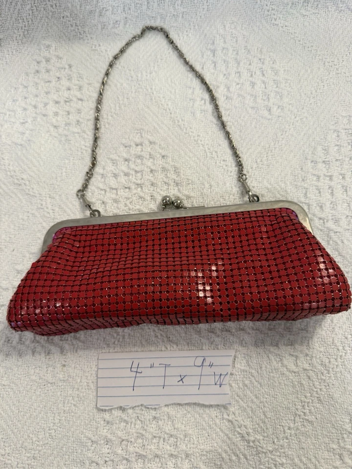 Bolsa de noite de malha de lantejoulas de metal vermelha com corrente de prata ombro... - Imagem 1 de 4