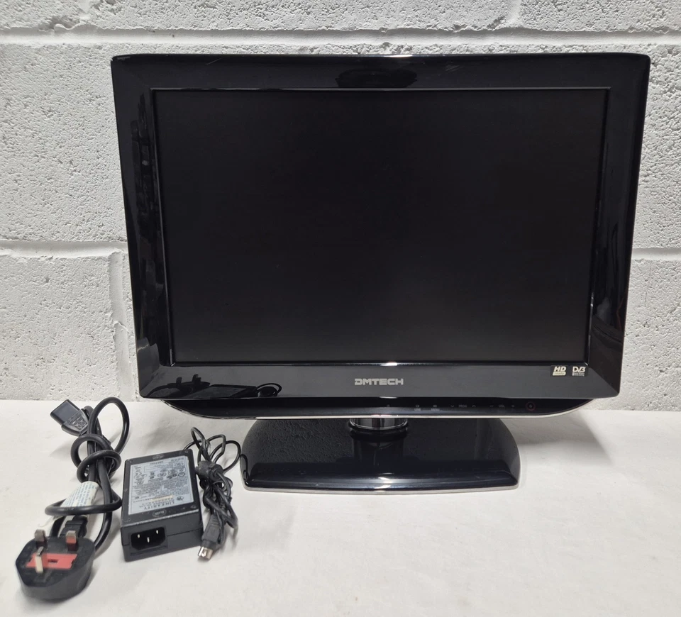 DMTECH LV19XTM HD Ready 12V LCD TV DVB Freewiew For Caravans, Trucks & Boats  - Image 1 of 4