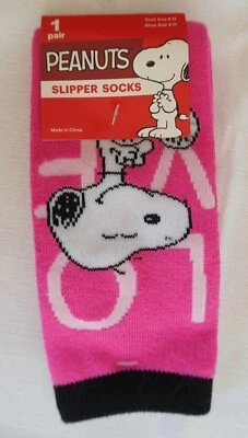 Peanuts Womens Pink Snoopy & Woodstock Slipper Socks Size 9-11 - Image 1 of 4