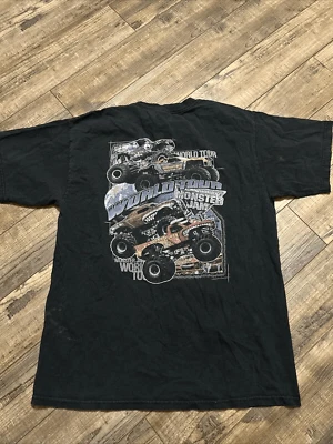 Monster Jam Trucks World Tour T-Shirt Men’s L - Image 1 of 4